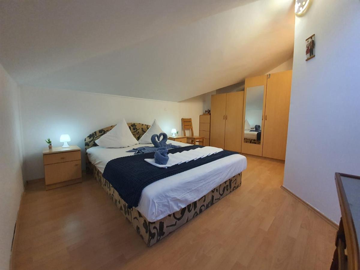 Apartment D Free Parking & Wifi, Walking Distance To Centrum Zadar Buitenkant foto