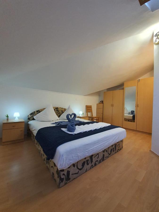 Apartment D Free Parking & Wifi, Walking Distance To Centrum Zadar Buitenkant foto